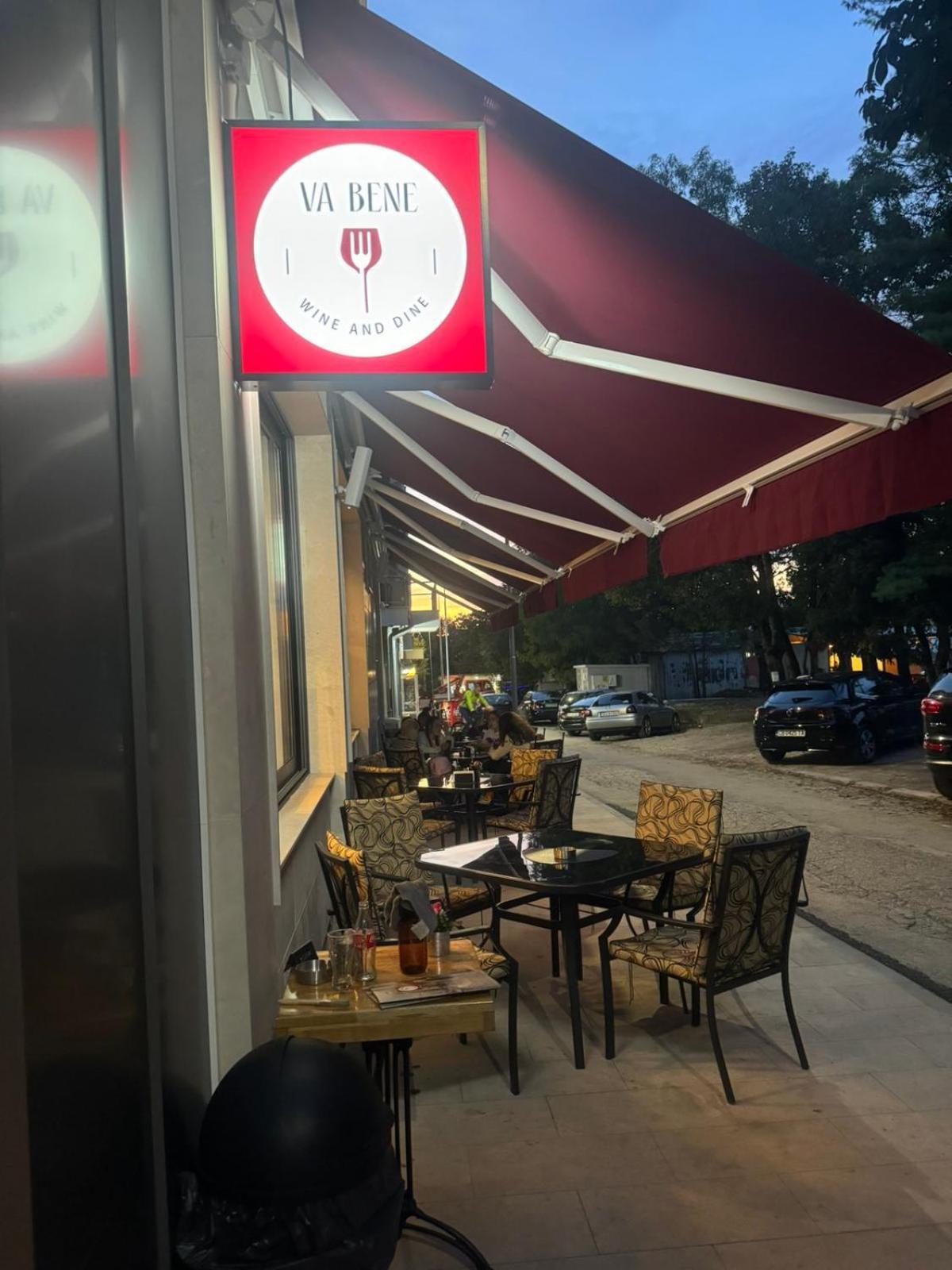 Floral Boutique Hotel Pleven Exterior photo